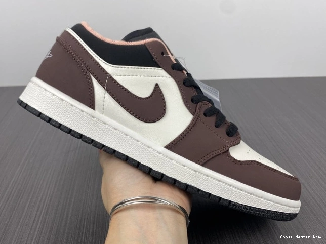 DC6991-200 Air Low Mocha Jordan 1 0612